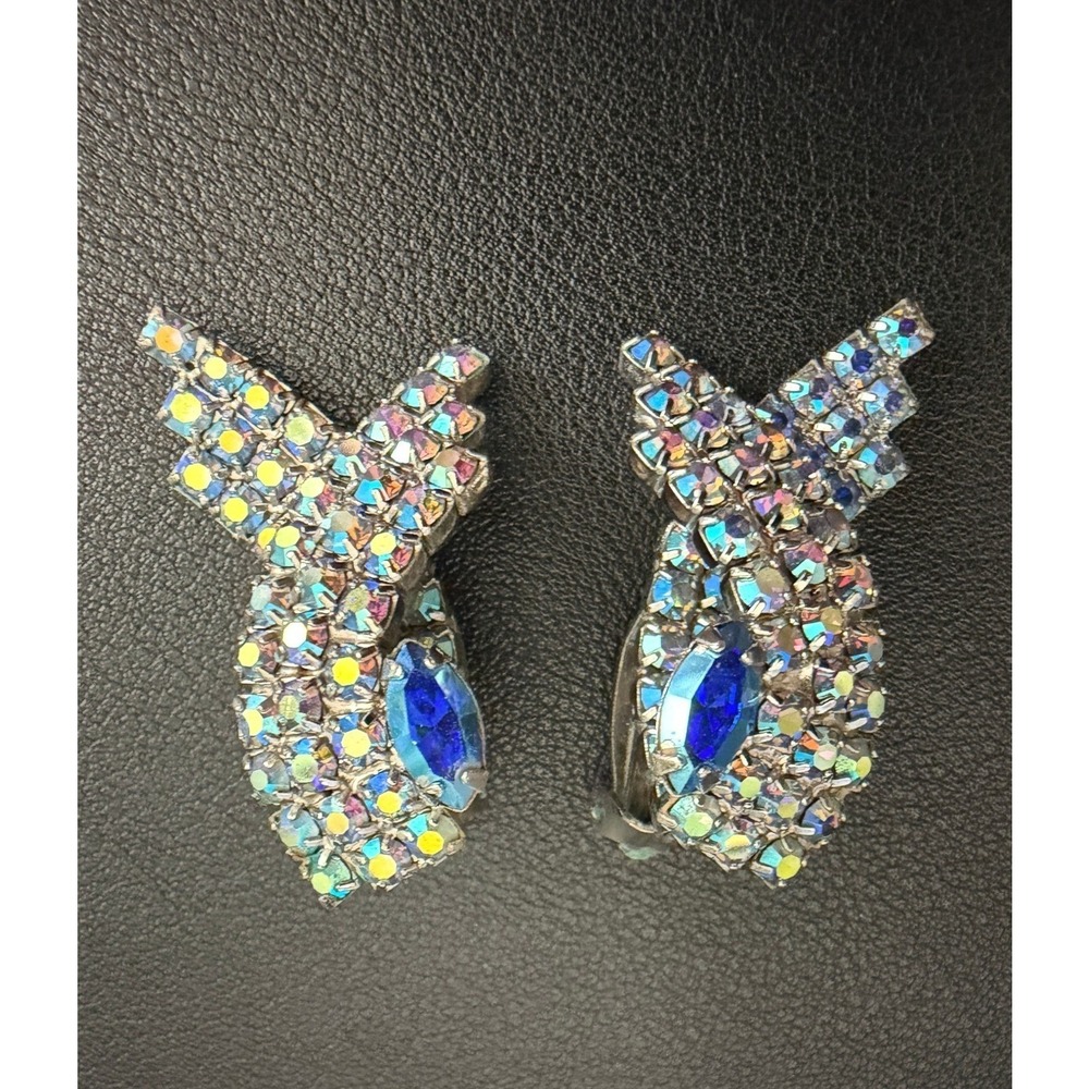Vintage Aurora Borealis Earrings Blue Rhinestone Clip Ons Silver Tone MidCentury